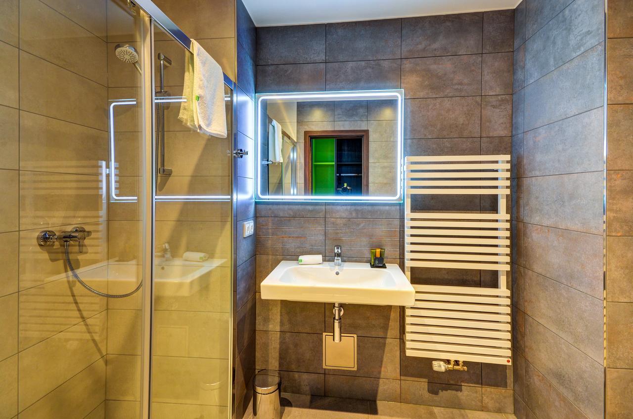 Hotel Buly Opava Bagian luar foto